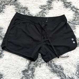 Powder Room Walking Shorts